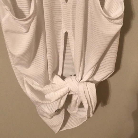 Tie back workout tank, open back tank, open back workout tank - Picture 2 of 8